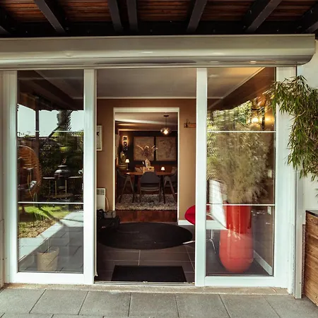 Cosy Avec Jardin Privatif Classe 4 Etoiles Appartement *