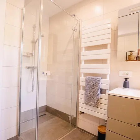 Cosy Avec Jardin Privatif Classe 4 Etoiles *