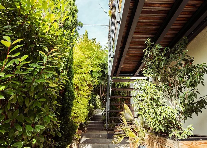 Cosy Avec Jardin Privatif Classe 4 Etoiles Appartement *